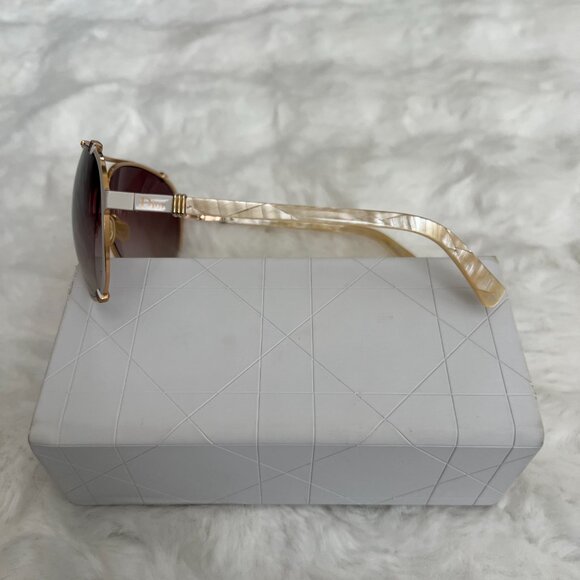 Dior Women's Gold Aviator Sunglasses - Picture 2 of 4